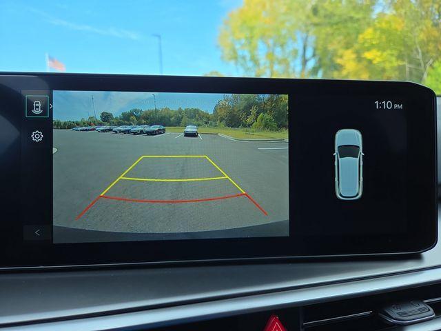 new 2026 Kia Sorento car, priced at $35,032