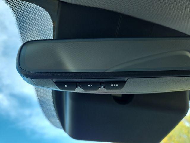 new 2026 Kia Sorento car, priced at $35,032