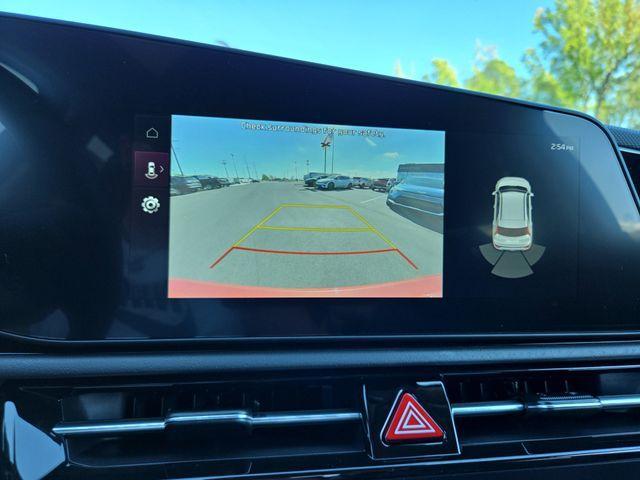 new 2025 Kia Niro Plug-In Hybrid car, priced at $33,280