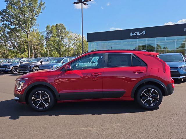 new 2025 Kia Niro Plug-In Hybrid car, priced at $33,280