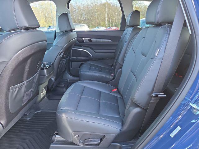 new 2025 Kia Telluride car, priced at $42,614