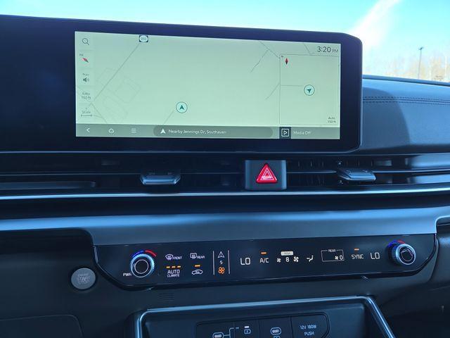 new 2026 Kia Carnival car, priced at $38,856