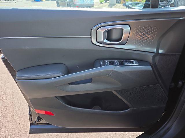 new 2026 Kia Sorento car, priced at $31,154