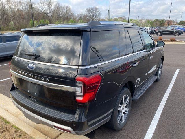used 2024 Ford Expedition car, priced at $42,705