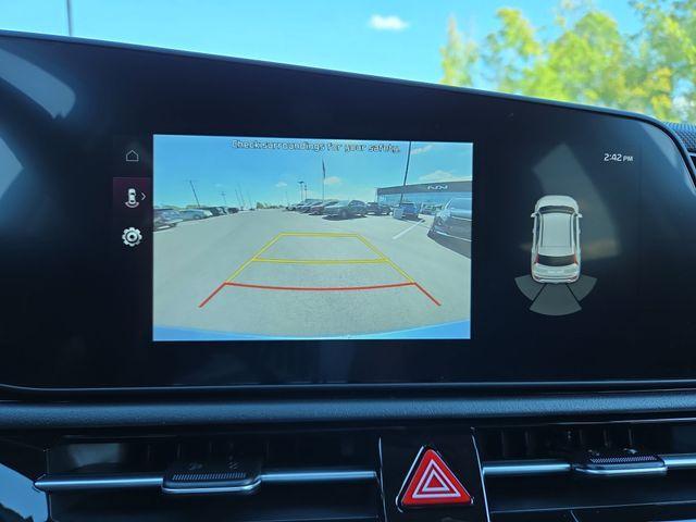 new 2025 Kia Niro Plug-In Hybrid car, priced at $32,913