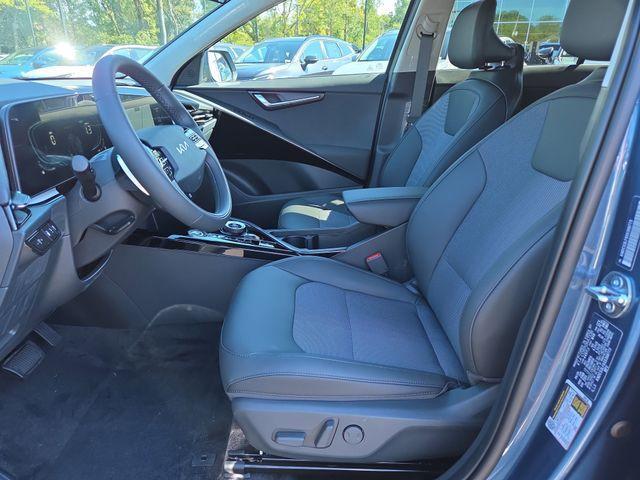 new 2025 Kia Niro Plug-In Hybrid car, priced at $32,913