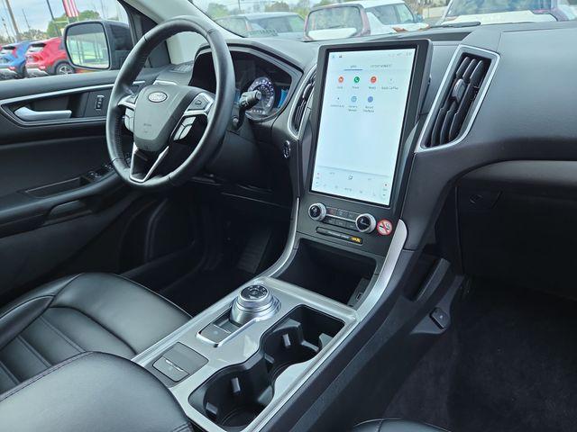 used 2024 Ford Edge car, priced at $19,194