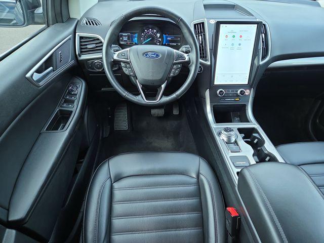 used 2024 Ford Edge car, priced at $19,194