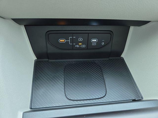 new 2026 Kia Sportage car, priced at $31,548