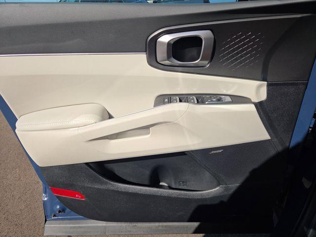 new 2026 Kia Sorento car, priced at $38,905