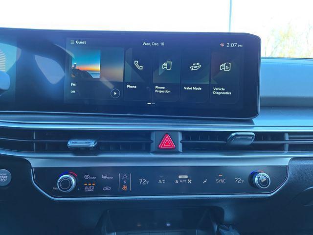 new 2026 Kia Sorento car, priced at $35,338