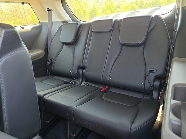 new 2026 Kia Carnival car, priced at $39,778