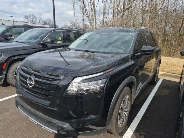 used 2023 Nissan Pathfinder car, priced at $32,352