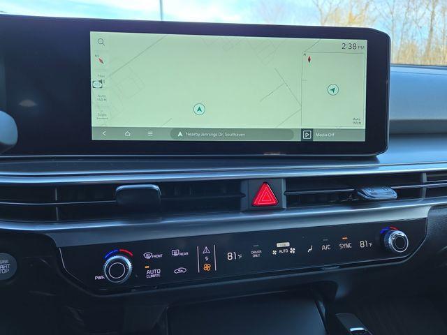 new 2026 Kia Sorento Hybrid car, priced at $37,470