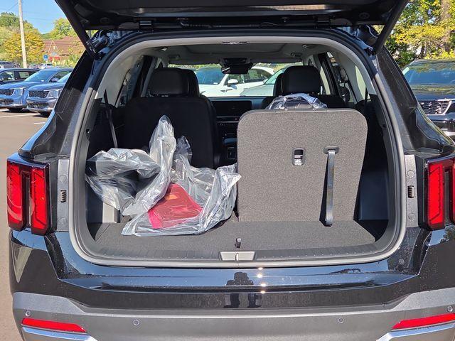 new 2026 Kia Sorento car, priced at $38,430