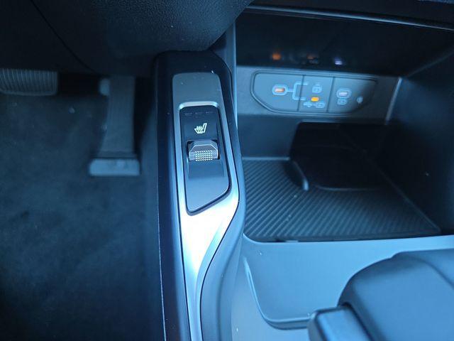 new 2026 Kia Sorento car, priced at $38,430