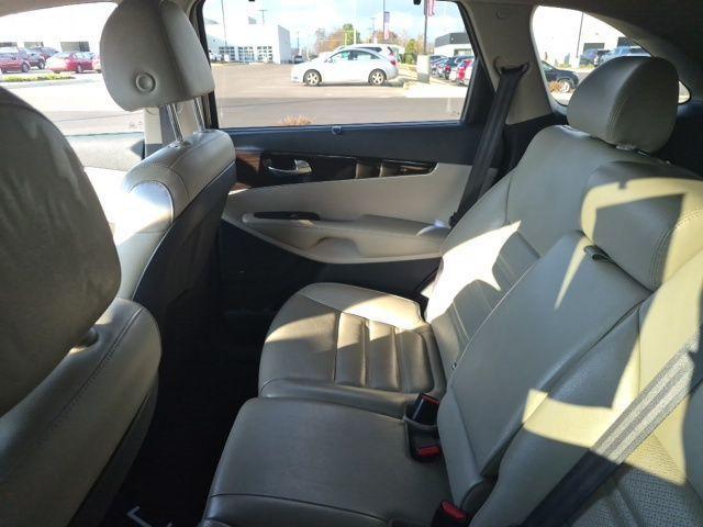 used 2019 Kia Sorento car, priced at $10,238
