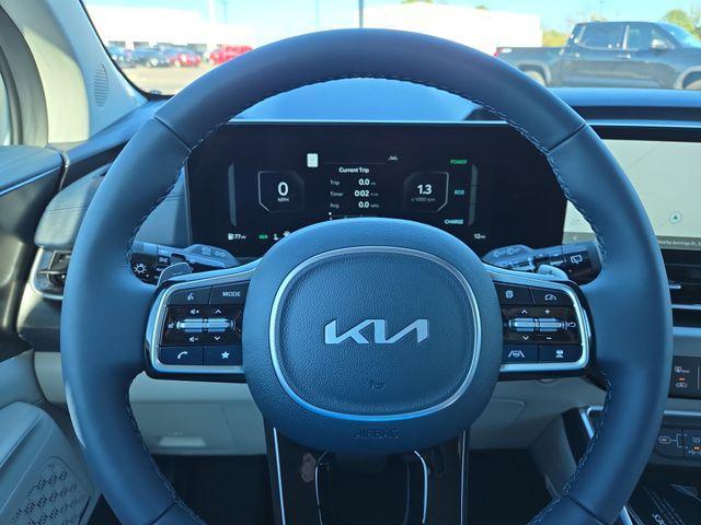 new 2026 Kia Carnival Hybrid car, priced at $50,925