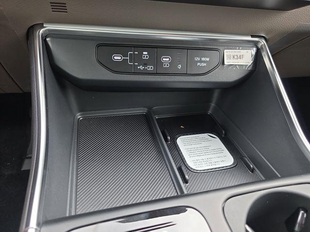 new 2026 Kia Carnival Hybrid car, priced at $43,455