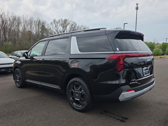 new 2026 Kia Carnival Hybrid car, priced at $43,455