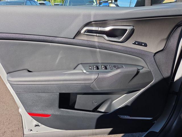 new 2026 Kia Sportage car, priced at $35,696