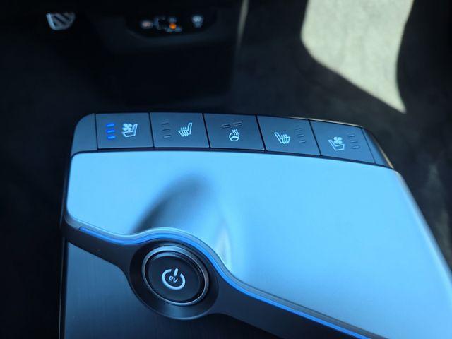 new 2025 Kia EV6 car, priced at $49,045
