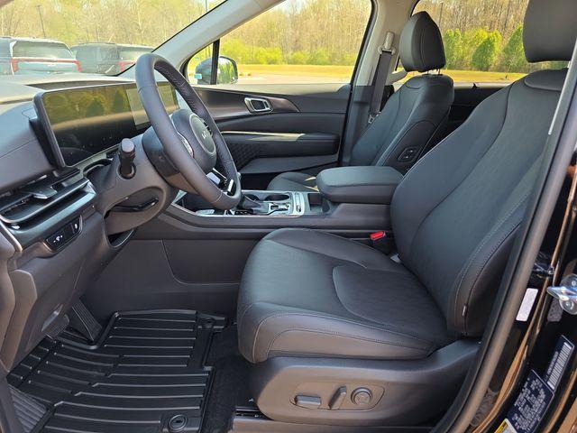 new 2026 Kia Carnival car, priced at $45,353