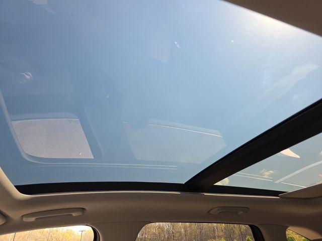 new 2026 Kia Sorento car, priced at $34,028