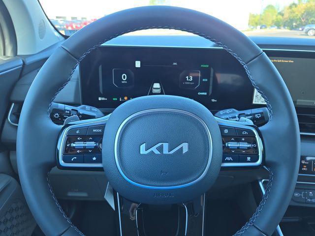 new 2026 Kia Carnival Hybrid car, priced at $46,403