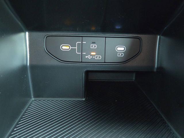 new 2026 Kia Sorento car, priced at $31,090