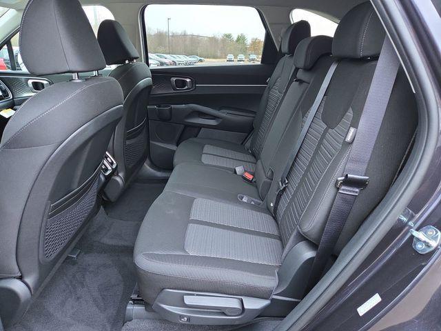 new 2026 Kia Sorento car, priced at $31,090