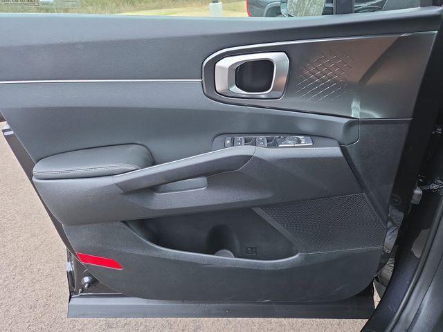 new 2026 Kia Sorento car, priced at $31,090