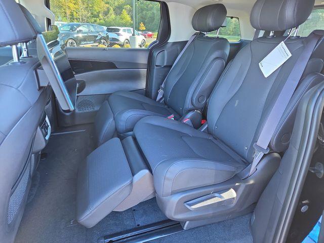 new 2026 Kia Carnival car, priced at $51,400