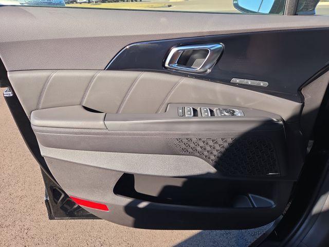 new 2026 Kia Carnival car, priced at $51,400