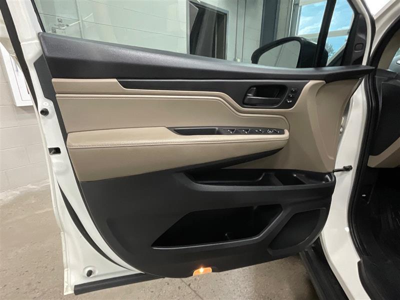 used 2018 Honda Odyssey car, priced at $17,995