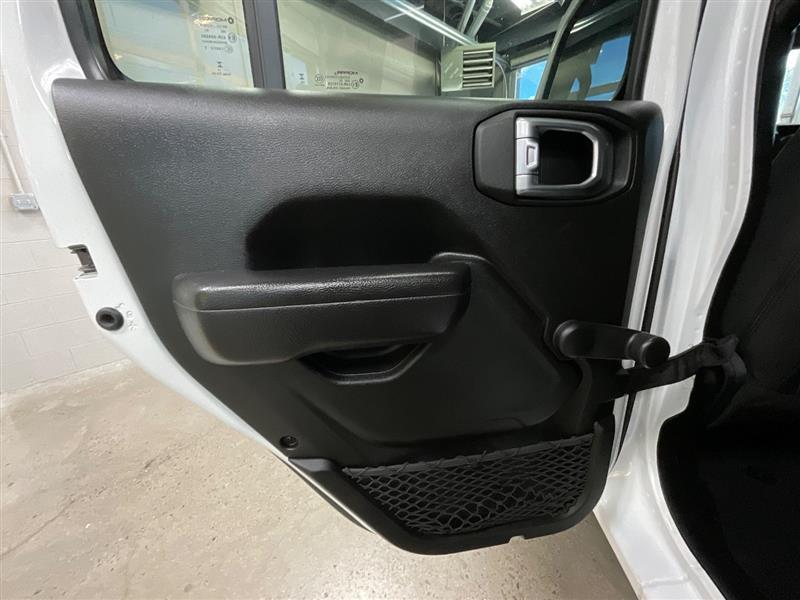 used 2023 Jeep Gladiator car, priced at $25,500