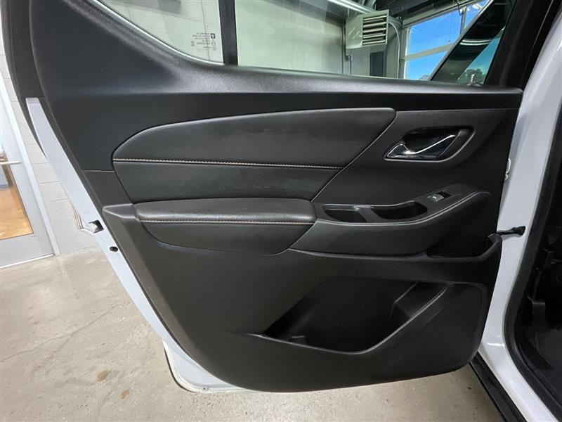 used 2019 Chevrolet Traverse car, priced at $10,995