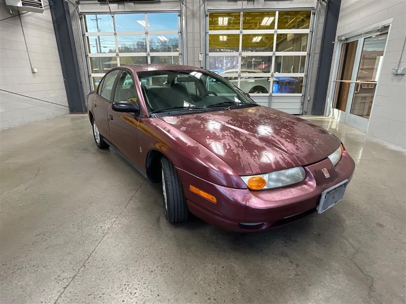 used 2002 Saturn L car, priced at $2,150
