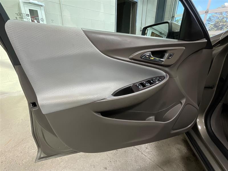 used 2020 Chevrolet Malibu car, priced at $9,995