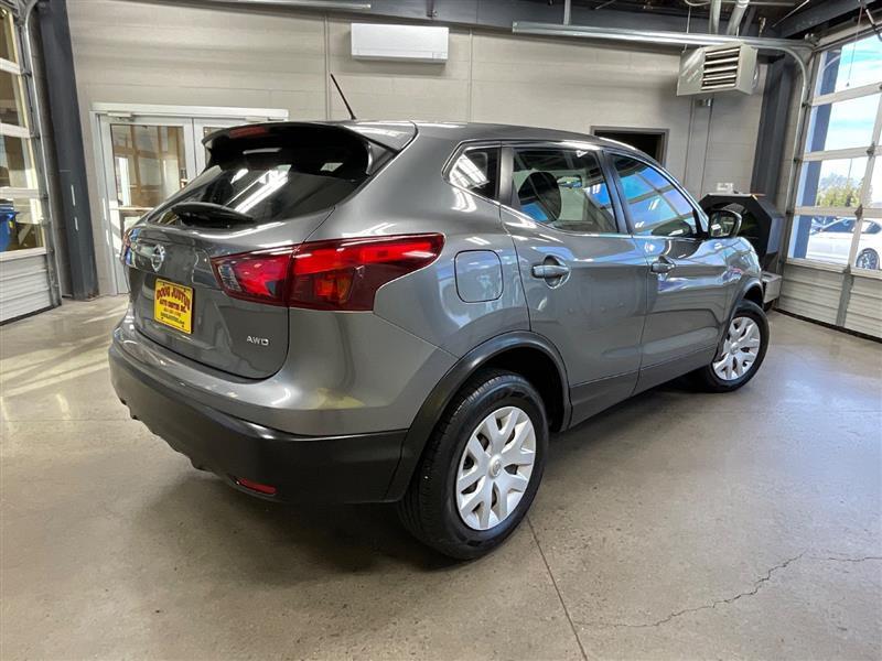 used 2019 Nissan Rogue Sport car, priced at $7,995