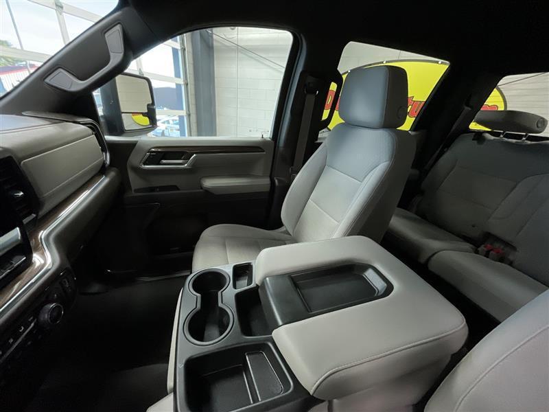 used 2024 Chevrolet Silverado 1500 car, priced at $29,994