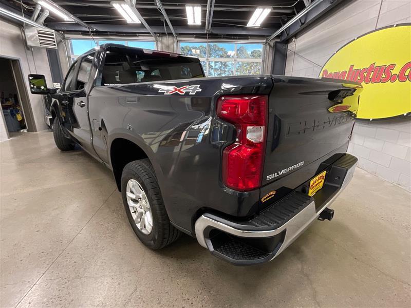 used 2024 Chevrolet Silverado 1500 car, priced at $29,994