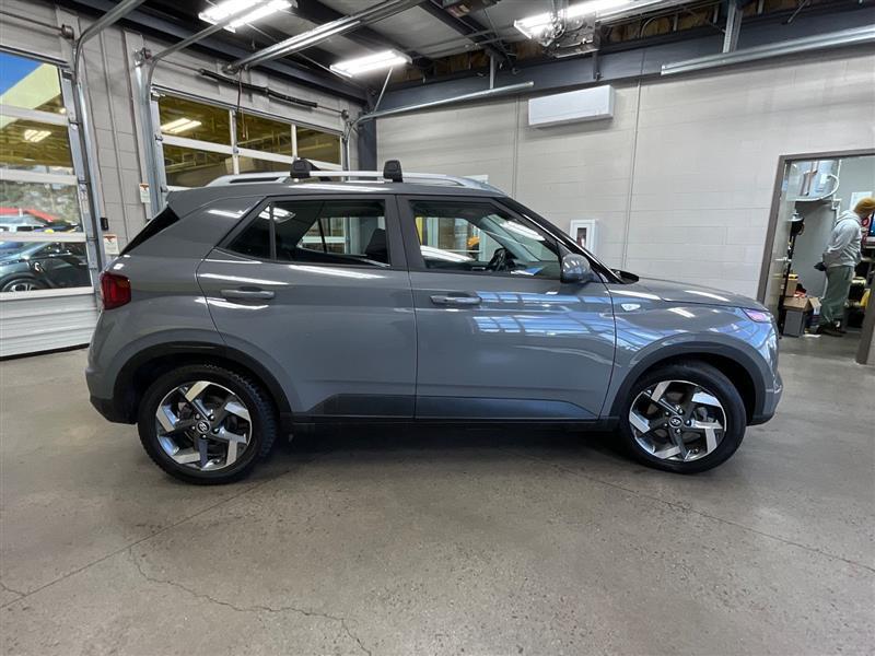 used 2020 Hyundai Venue car, priced at $10,995
