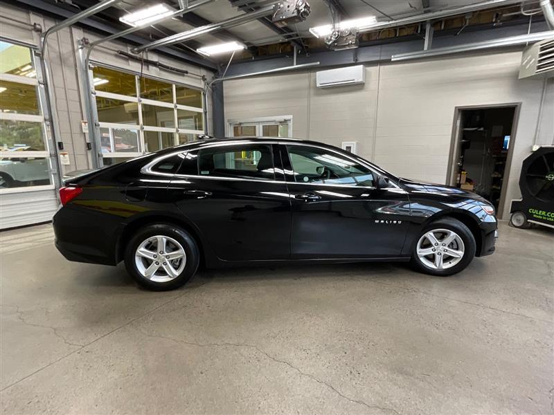used 2024 Chevrolet Malibu car, priced at $14,995