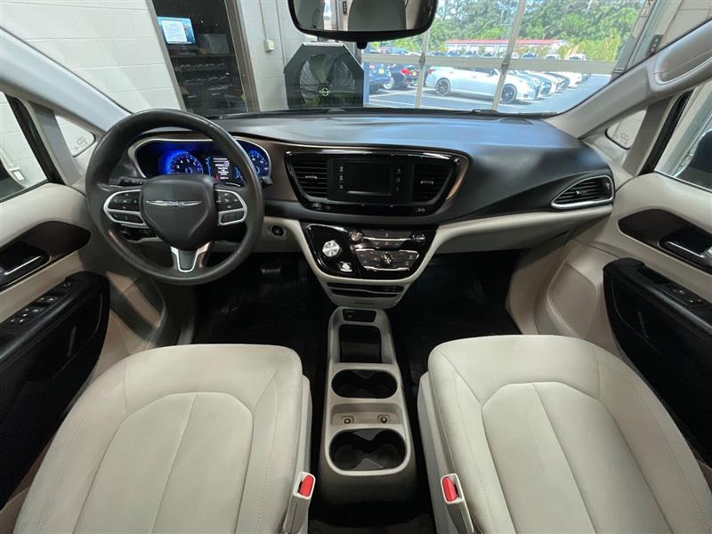 used 2017 Chrysler Pacifica car, priced at $9,995