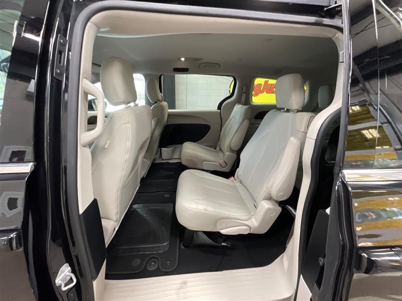 used 2017 Chrysler Pacifica car, priced at $9,995