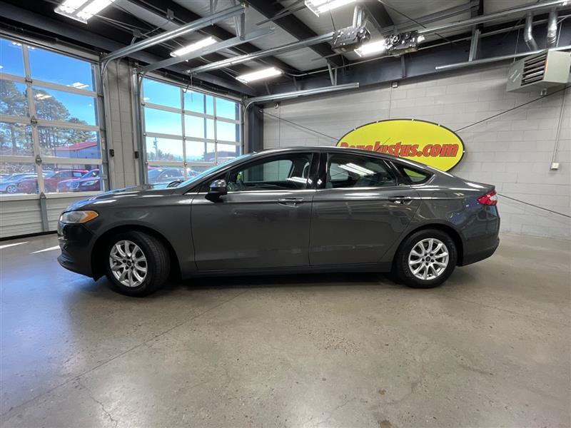 used 2016 Ford Fusion car, priced at $8,450