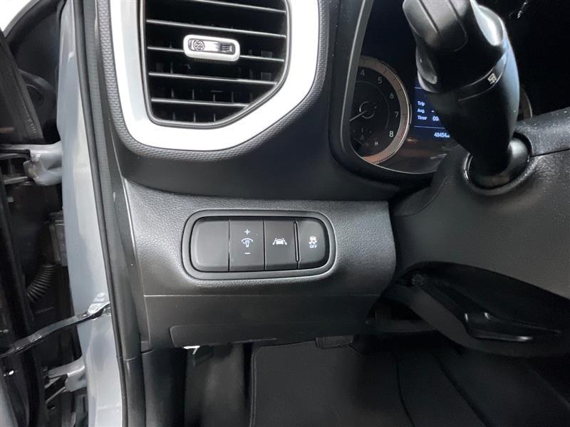 used 2022 Hyundai Venue car, priced at $17,850