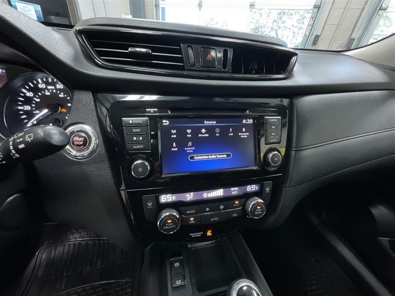 used 2020 Nissan Rogue car, priced at $10,995