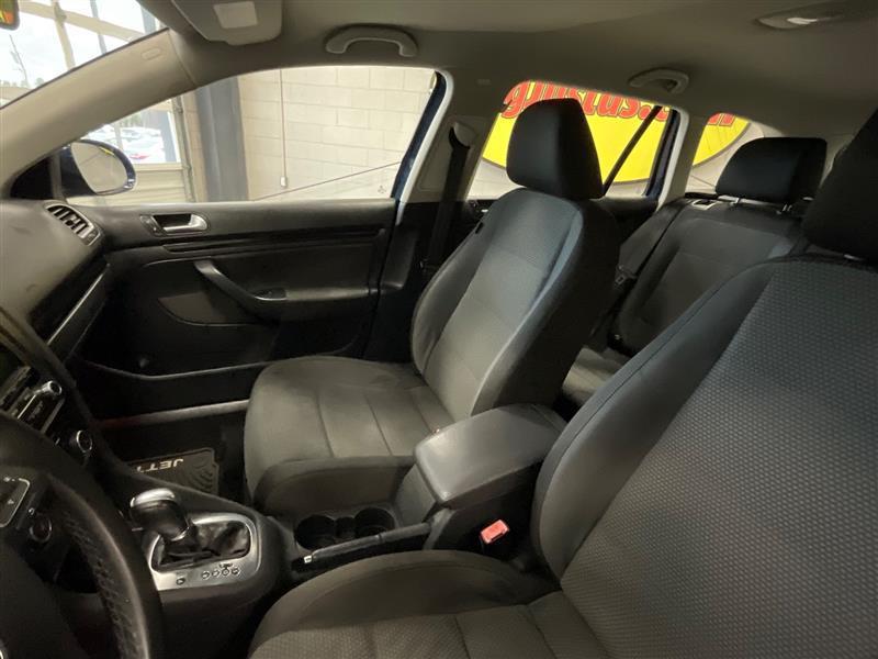 2013 Tempest Blue Metallic Volkswagen Jetta SportWagen